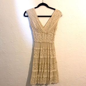 Sleeveless Cream Lace Dress